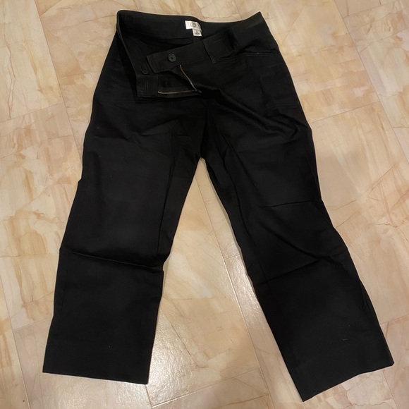 Ann Taylor Loft Pants Black ~ Size 8 ~ EUC ~ Button Closure - Picture 1 of 4
